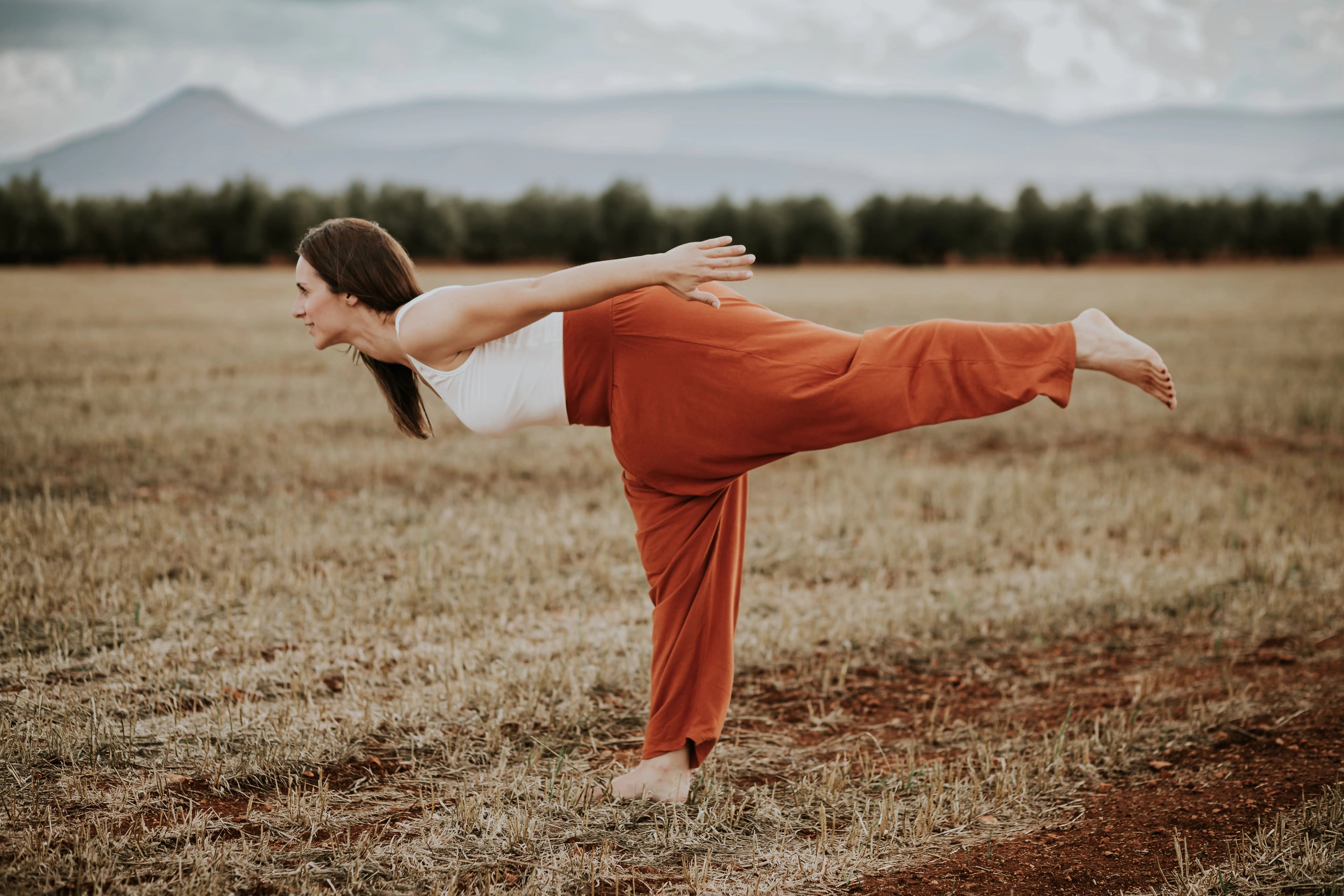 Silvia Navas, profesora de yoga de Yoga Sunflower Studio en Puente Genil